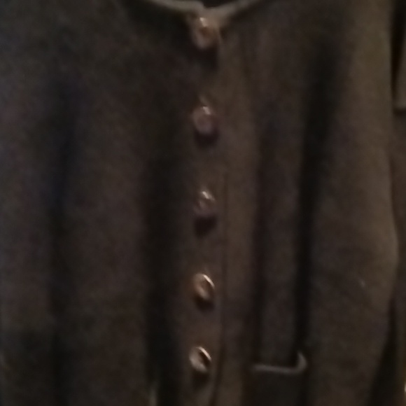 FINAL PRICE United Knitwear black l/s cotton sweater w side slits saggy pockets - Picture 14 of 14